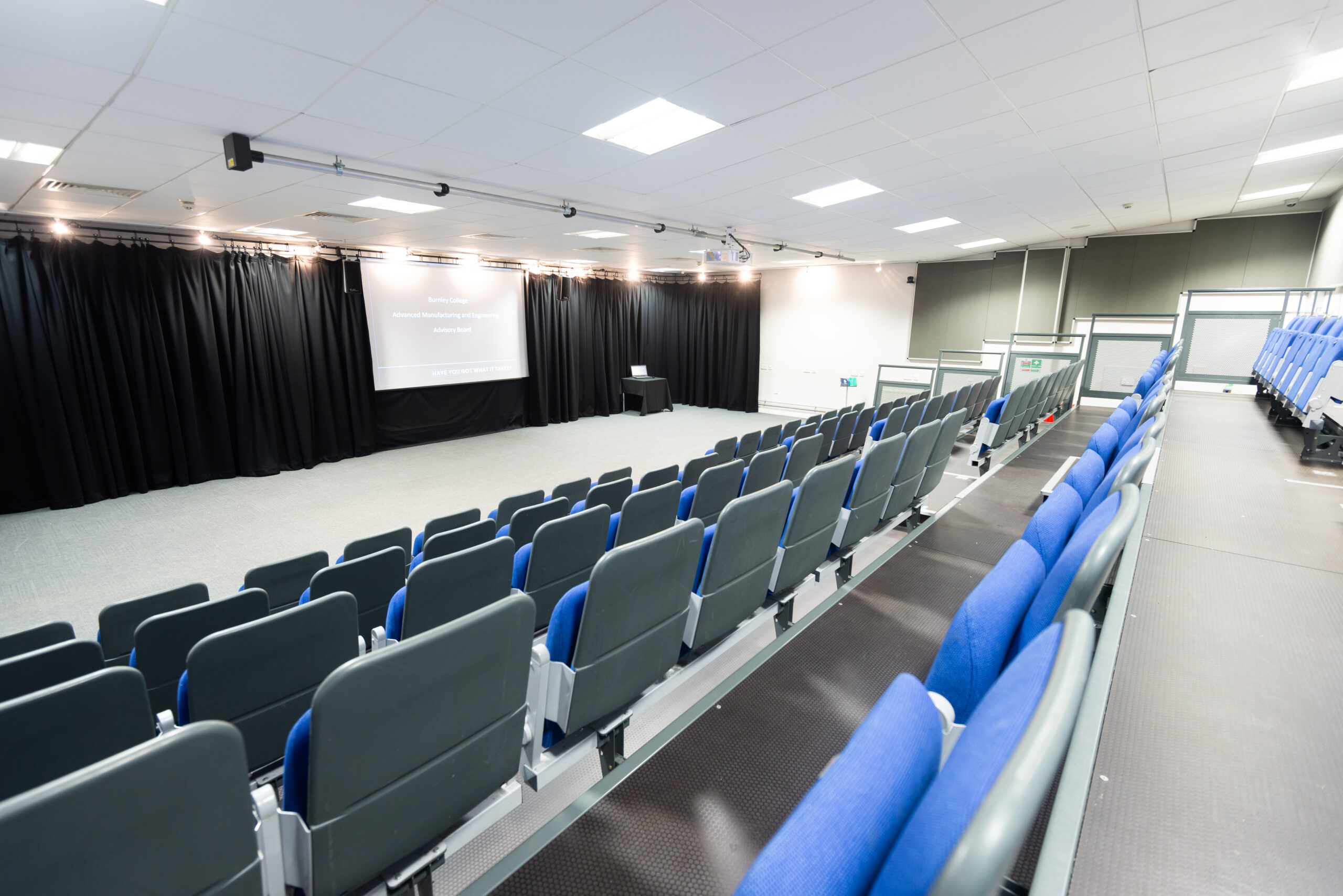 Facilities-Lecture-Theatre-Richard-Tymon-36-scaled.jpg