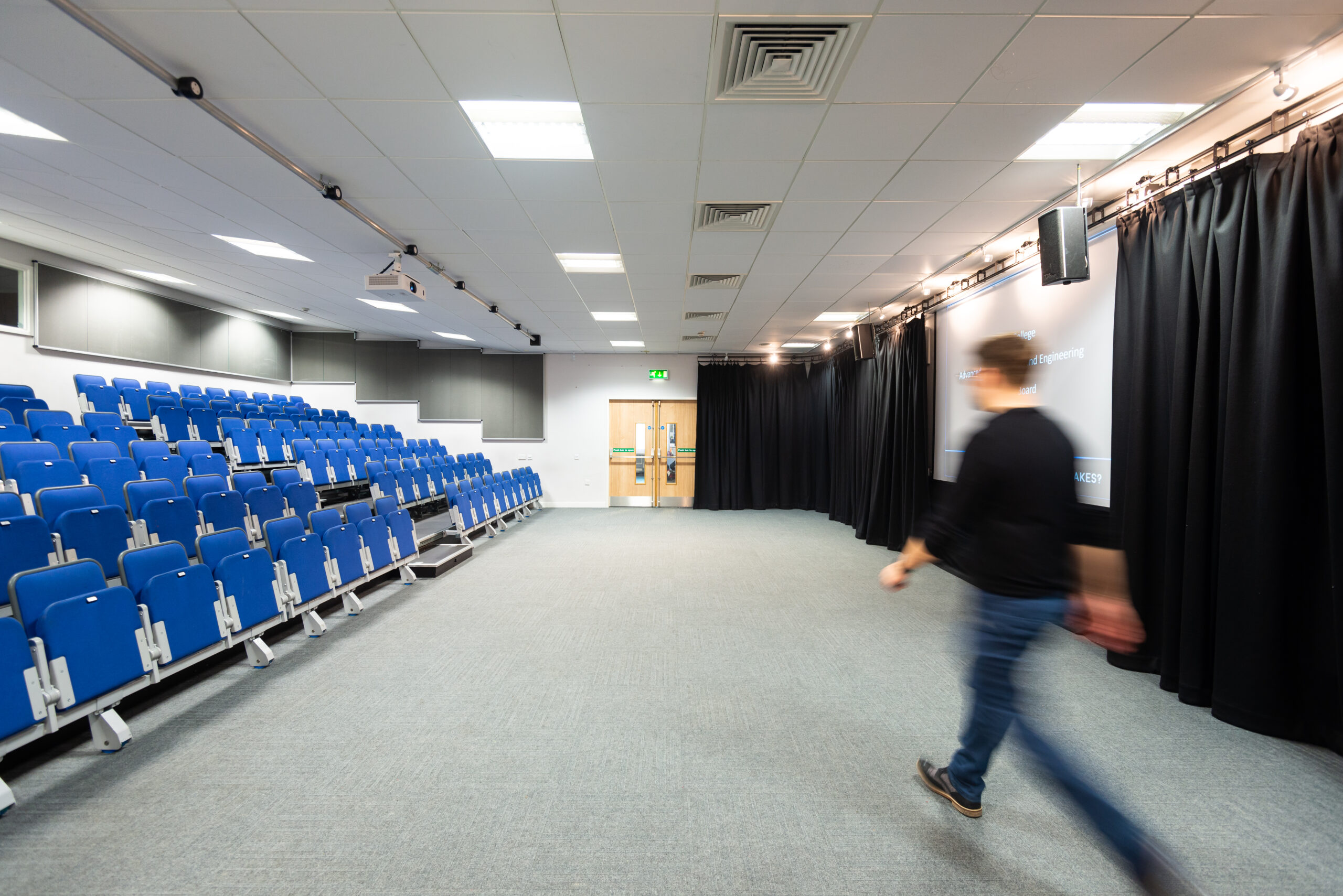 Facilities-Lecture-Theatre-Richard-Tymon-40-scaled.jpg